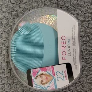 Foreo Luna Cleansing Brush
